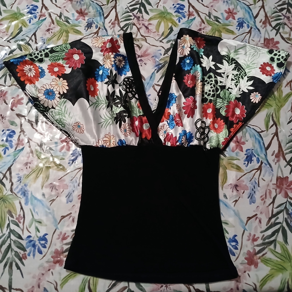 Lola Floral Top